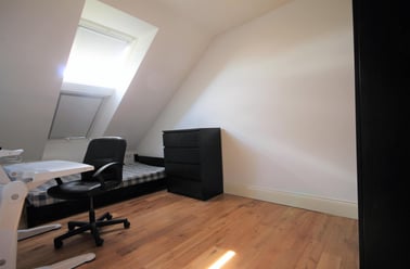 Belle Grove Terrace, Spital Tongues, Newcastle - Image 3